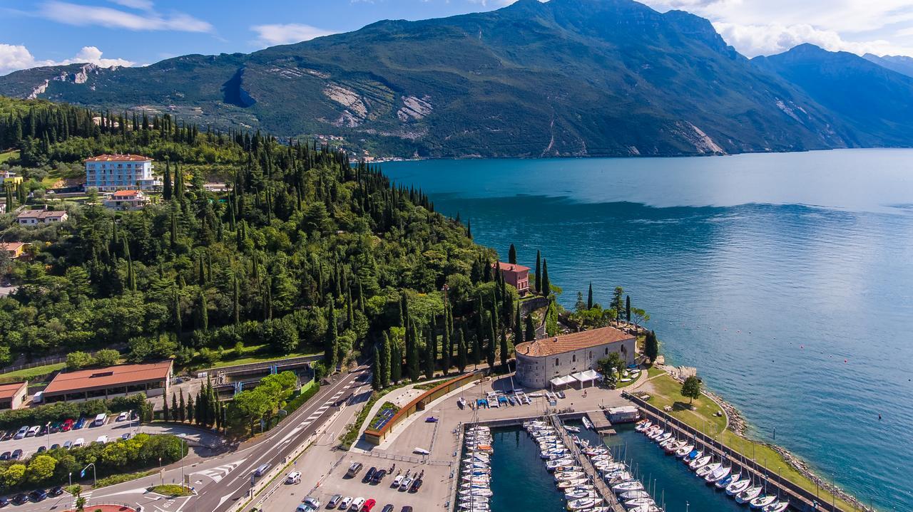 Residence Marina Рива-дель-Гарда Экстерьер фото