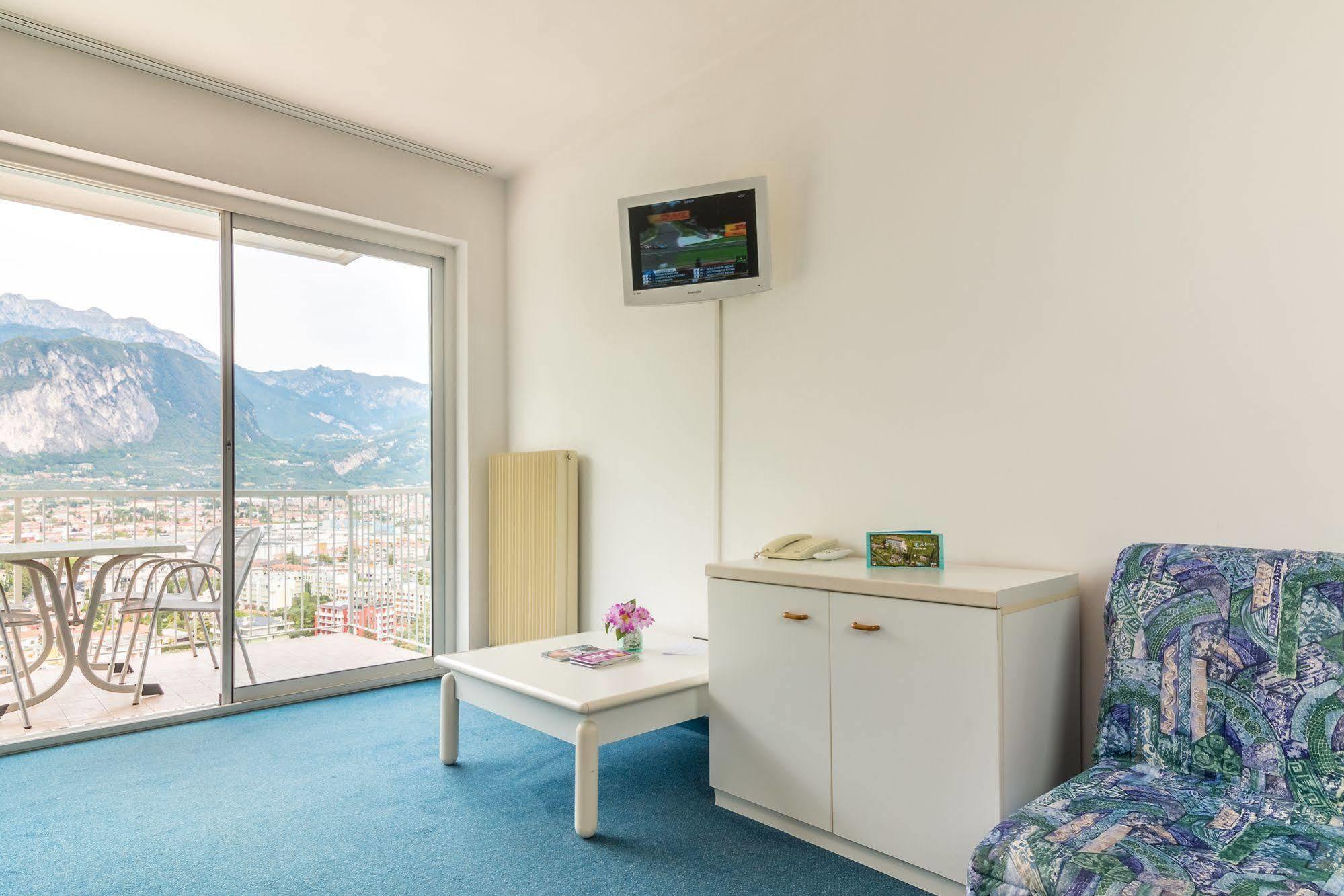 Residence Marina Рива-дель-Гарда Экстерьер фото